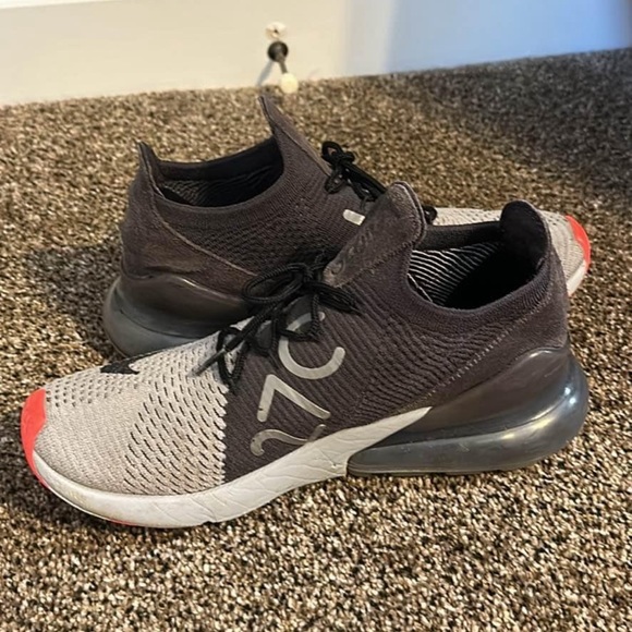 Air max 270 - Grey and Pink - Picture 3 of 5